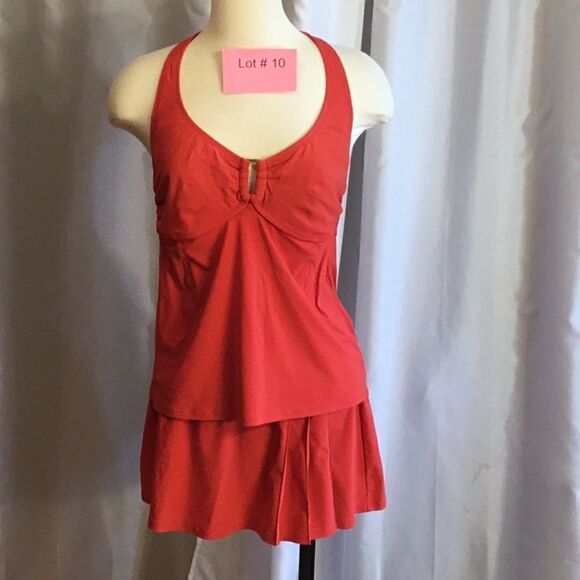 LANDS’ END swim suit with skirt type bottom - Picture 1 of 12